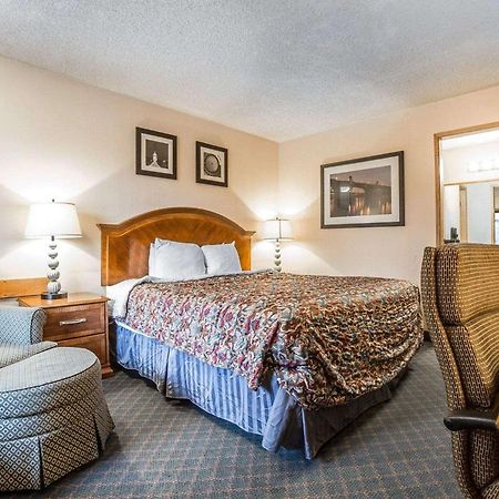 Rodeway Inn Бейкер-Сити Экстерьер фото