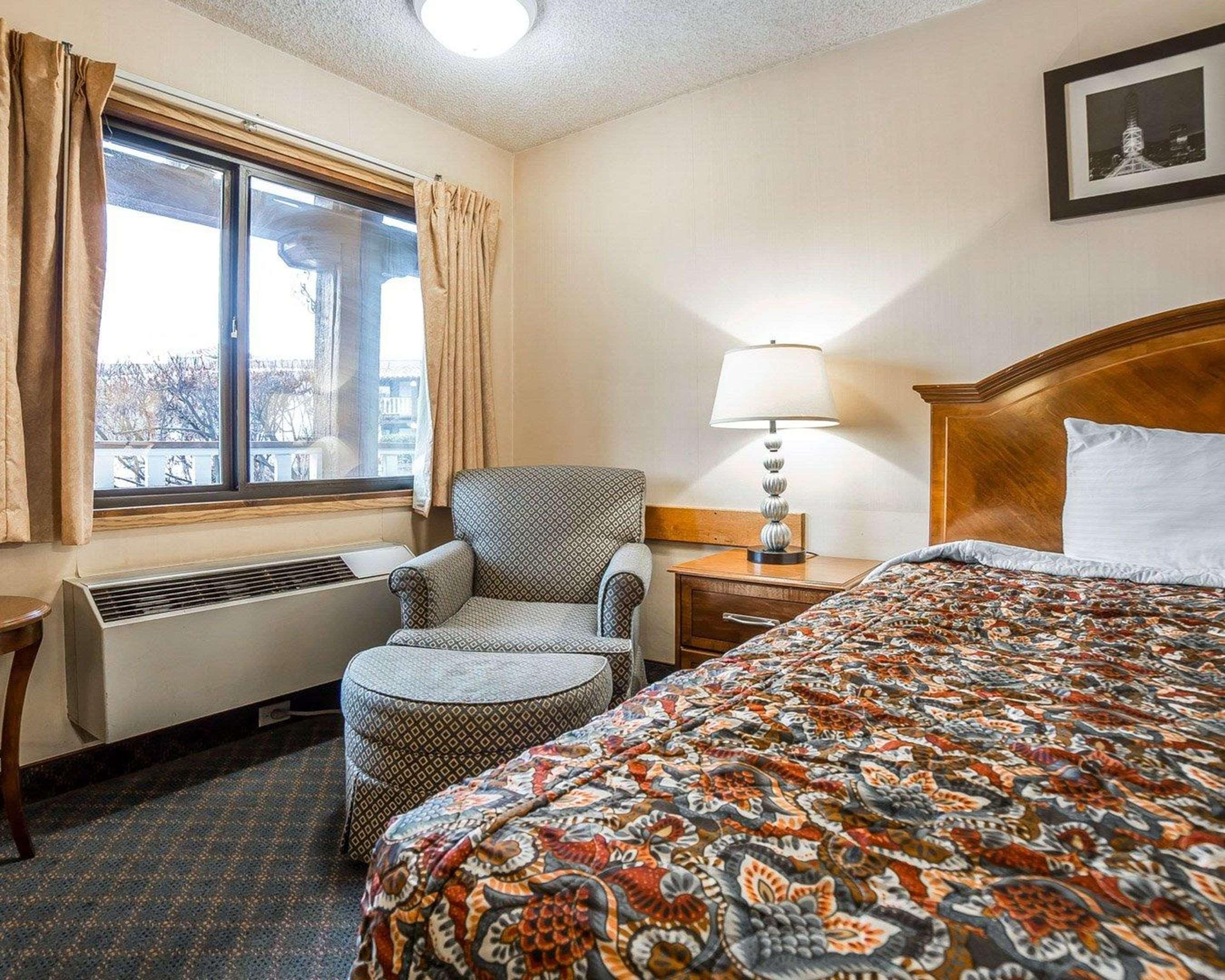 Rodeway Inn Бейкер-Сити Экстерьер фото